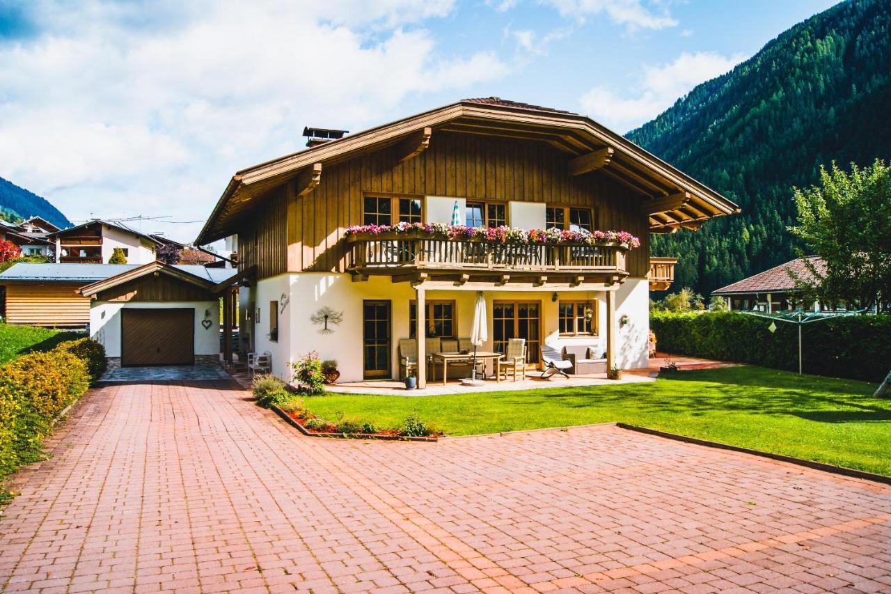 Appartement Haus Simone à Neustift im Stubaital Extérieur photo