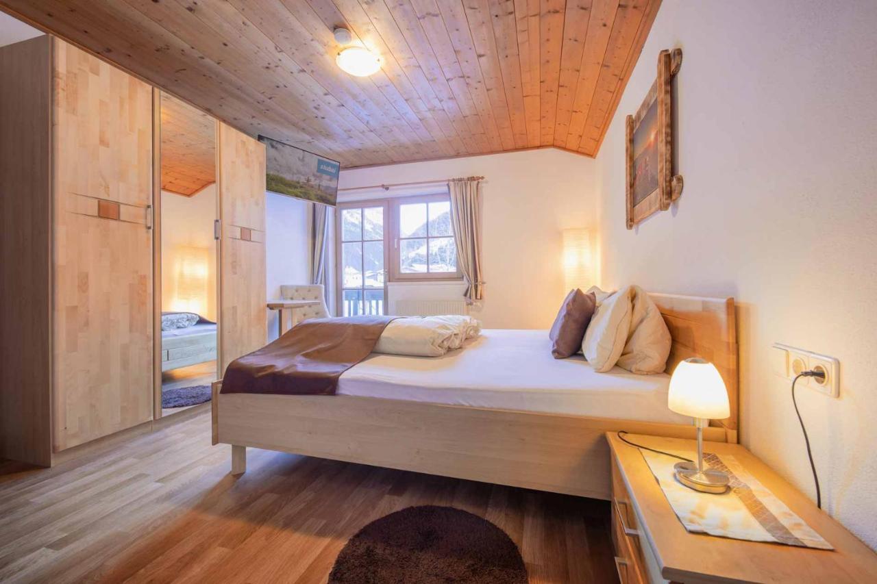 Appartement Haus Simone à Neustift im Stubaital Extérieur photo